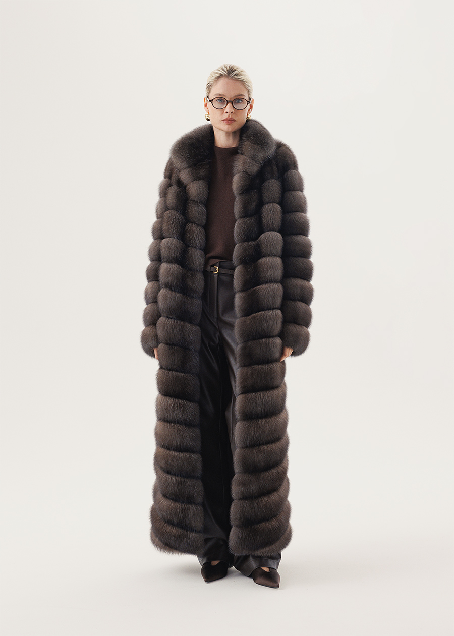 Шуба из меха соболя в пол в оттенке Графит